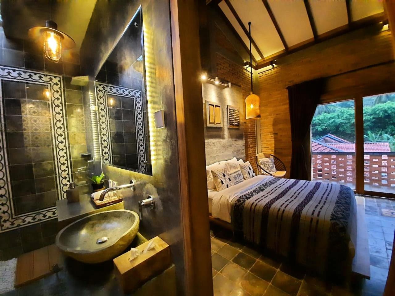 Oma Watu Inn Pringkuku 客房 照片